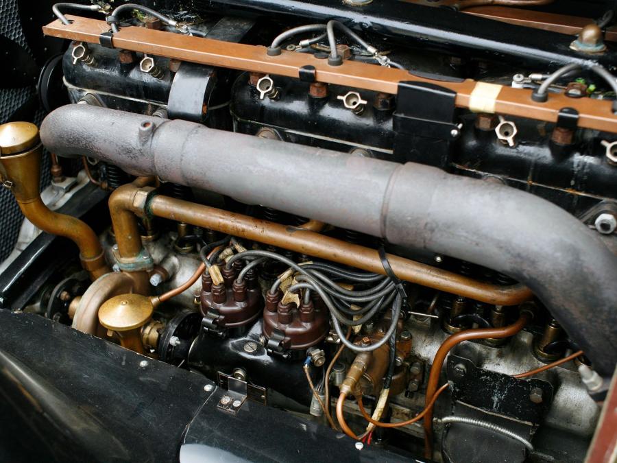  Pierce-Arrow Model 31 7-Passenger Tourer 1919 года  (фото 2 из 7)